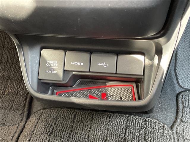 フリード+ハイブリッド ハイブリッド・クロスターホンダセンシング 純正9型ナビ フリップダウンモニター 両側パワースライドドア レーダークルーズコントロール シートヒーター バックカメラ コーナーセンサー LEDヘッドライト オートライト ドライブレコーダー(26枚目)