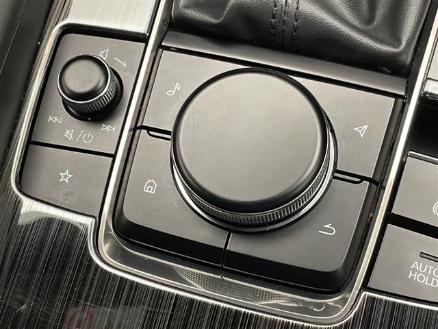 ＭＡＺＤＡ３ファストバック ＸＤバーガンディ　セレクション　プレミアムサウンドＢＯＳＥ　純正１０．２５型ナビ　全方位カメラ　レーダークルーズコントロール　シートヒーター　バックカメラ　パワーシート　コーナーセンサー　純正アルミホイール　ブラインドスポットモニタ（28枚目）