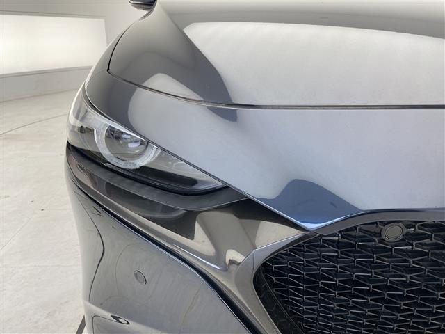 ＭＡＺＤＡ３ファストバック ＸＤバーガンディ　セレクション　プレミアムサウンドＢＯＳＥ　純正１０．２５型ナビ　全方位カメラ　レーダークルーズコントロール　シートヒーター　バックカメラ　パワーシート　コーナーセンサー　純正アルミホイール　ブラインドスポットモニタ（39枚目）