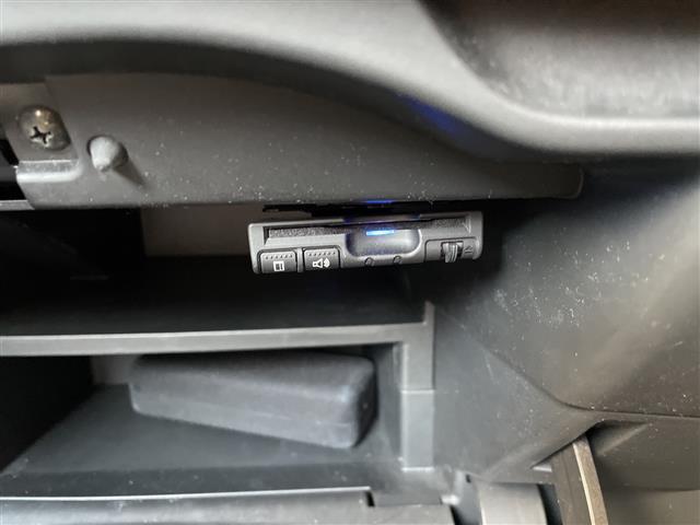 ノート ｅ－パワー　メダリスト　純正ナビ　全方位カメラ　バックカメラ　レーダークルーズコントロール　インテリジェントミラー　ＥＴＣ　ドライブレコーダー　コーナーセンサー　純正アルミホイール　ＬＥＤヘッドライト　衝突軽減システム（9枚目）