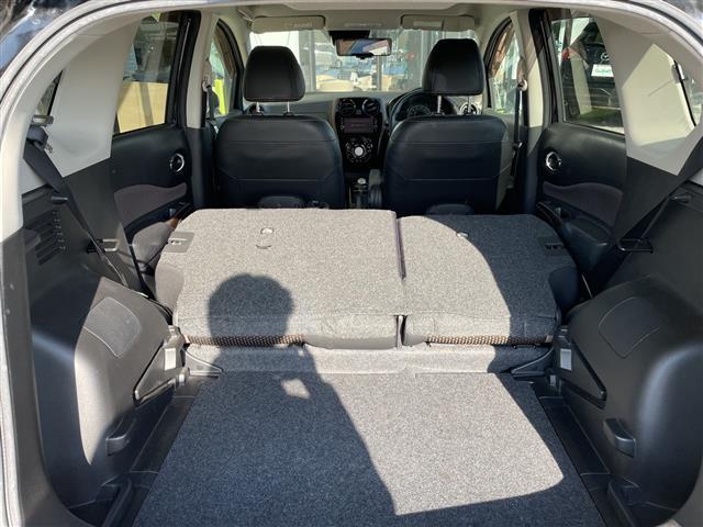 ノート ｅ－パワー　メダリスト　純正ナビ　全方位カメラ　バックカメラ　レーダークルーズコントロール　インテリジェントミラー　ＥＴＣ　ドライブレコーダー　コーナーセンサー　純正アルミホイール　ＬＥＤヘッドライト　衝突軽減システム（16枚目）