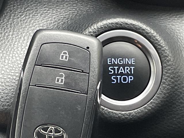 ヤリス Ｇ　トヨタセーフティセンス　純正８型ディスプレイオーディオナビ　ＣＤ　ＤＶＤ　Ｂｌｕｅｔｏｏｔｈ　バックカメラ　コーナーセンサー　ＬＥＤヘッドライト　レーンキープアシスト　オートマチックハイビーム（8枚目）