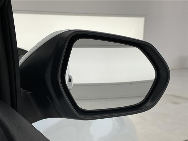 ヤリス Ｇ　トヨタセーフティセンス　純正８型ディスプレイオーディオナビ　ＣＤ　ＤＶＤ　Ｂｌｕｅｔｏｏｔｈ　バックカメラ　コーナーセンサー　ＬＥＤヘッドライト　レーンキープアシスト　オートマチックハイビーム（33枚目）