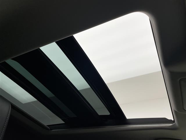 ＲＡＶ４ ハイブリッドＧ　トヨタセーフティセンス　純正９型ディスプレイオーディオナビ　全方位カメラ　レーダークルーズコントロール　シートヒーター　モデリスタエアロ　バックカメラ　電動リアゲート　サンルーフ　ステアリングヒーター（6枚目）