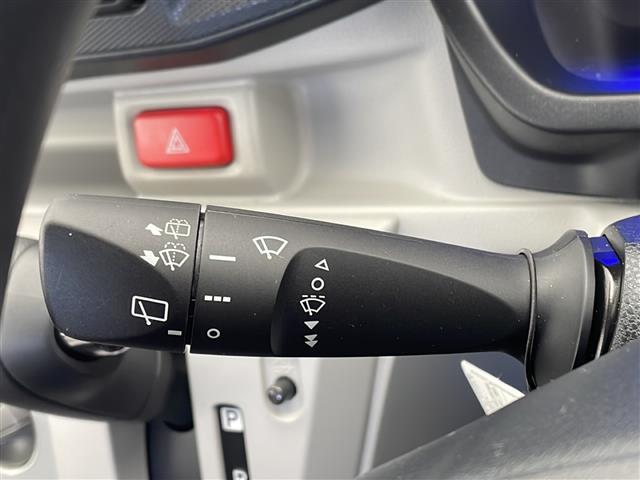 店舗にて現車の確認もいただけますので、お電話で在庫のご確認の上是非ご来店くださいませ！！店舗直通電話　　　０５２−３０９−５１５２