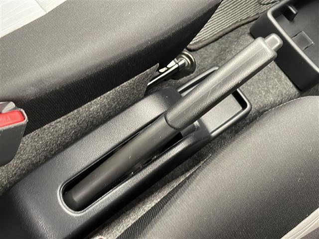 【お問い合わせください】写真の内容に関してやおクルマ購入までの流れなどご不明点、ご質問等がございましたらお気軽にガリバー店舗までお問い合わせください。