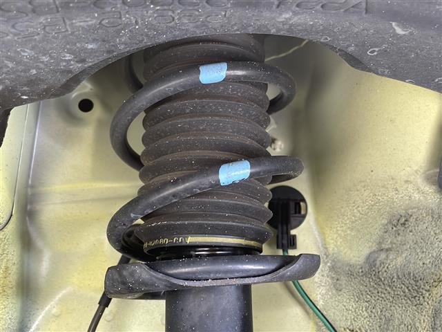 店舗にて現車の確認もいただけますので、お電話で在庫のご確認の上是非ご来店くださいませ！！店舗直通電話　　　０５２−３０９−５１５２