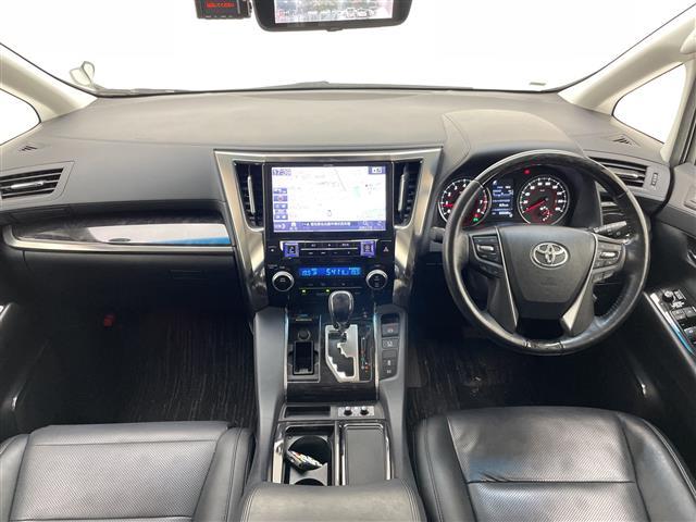 アルファード 2.5S Cパッケージ ALPINE純正10型ナビ フリップダウンモニター 三眼LEDヘッドライト 両側パワースライドドア Wサンルーフ レーダークルーズコントロール シートヒーター エアシート バックカメラ(2枚目)