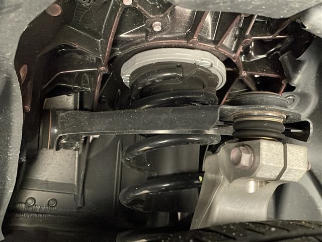 ＣＸ－６０ ＸＤ－ハイブリッド　プレミアムスポーツ　純正１２．３型ディスプレイオーディオナビ　プレミアムサウンドＢＯＳＥ　全方位カメラ　サンルーフ　レーダークルーズコントロール　シートヒーター　エアシート　電動リアゲート　パワーシート　ＨＵＤ　ＢＳＭ（41枚目）