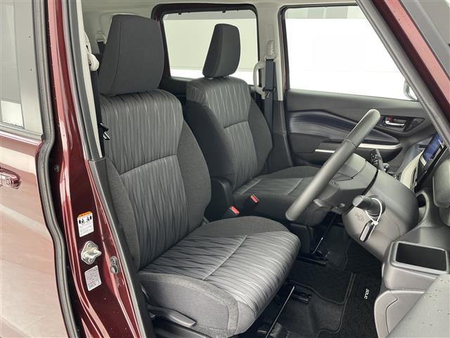 ソリオ ハイブリッドMZ 純正8型ディスプレイオーディオナビ 全方位カメラ 両側パワースライドドア レーダークルーズコントロール シートヒーター バックカメラ コーナーセンサー ヘッドアップディスプレイ 純正アルミホイール(14枚目)