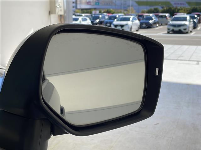 レヴォーグ 1.6GT-Sアイサイト アイサイト 純正ナビ レーダークルーズコントロール パワーシート 純正アルミホイール LEDヘッドライト パドルシフト オートライト ETC 衝突軽減システム フルセグ CD Bluetooth(32枚目)