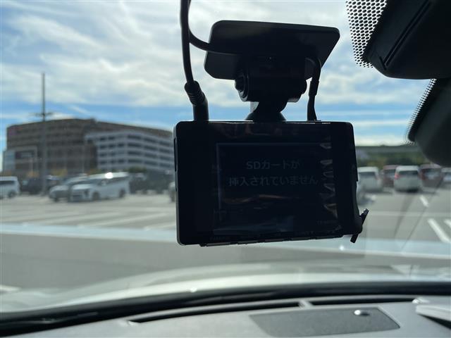 UX UX250h バージョンL レクサスセーフティセンス 純正12.3型ディスプレイオーディオナビ 三眼LEDヘッドライト 全方位カメラ 本革レザー レーダークルーズコントロール シートヒーター エアシート バックカメラ BSM(11枚目)