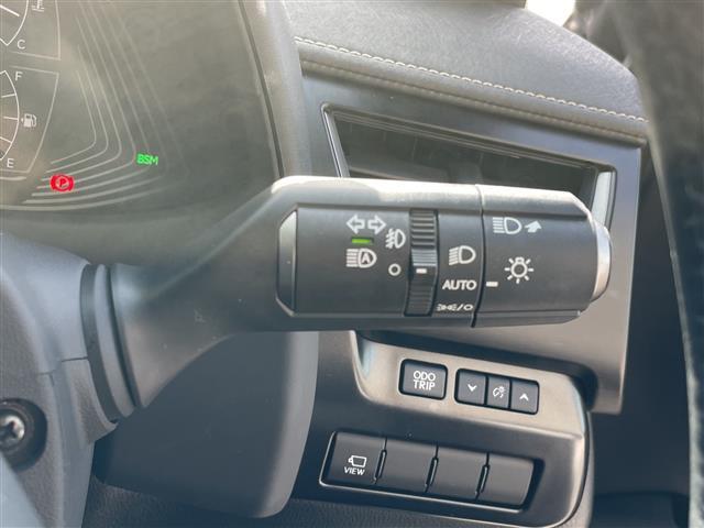 UX UX250h バージョンL レクサスセーフティセンス 純正12.3型ディスプレイオーディオナビ 三眼LEDヘッドライト 全方位カメラ 本革レザー レーダークルーズコントロール シートヒーター エアシート バックカメラ BSM(23枚目)