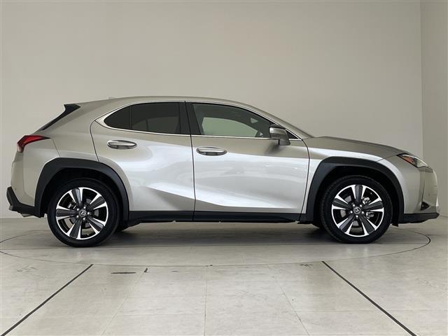 UX UX250h バージョンL レクサスセーフティセンス 純正12.3型ディスプレイオーディオナビ 三眼LEDヘッドライト 全方位カメラ 本革レザー レーダークルーズコントロール シートヒーター エアシート バックカメラ BSM(65枚目)