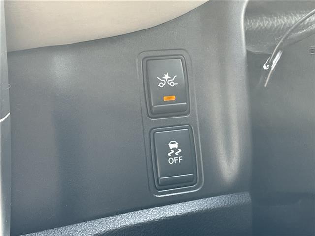 セレナ ハイウェイスター 純正9型ナビ フリップダウンモニター 全方位カメラ 両側パワースライドドア プロパイロット バックカメラ ハンズフリースライドドア コーナーセンサー 純正アルミホイール LEDヘッドライト(10枚目)