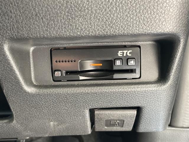 スペーシアカスタム ハイブリッドXSターボ スズキセーフティサポート 純正8型ナビ 全方位カメラ 両側パワースライドドア クルーズコントロール シートヒーター バックカメラ ヘッドアップディスプレイ コーナーセンサー 純正アルミホイール(12枚目)