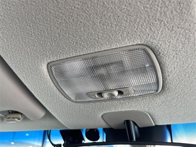 Ｎ－ＯＮＥ プレミアム　Ｂｌｕｅｔｏｏｔｈ　バックカメラ　純正アルミホイール　ＨＩＤヘッドライト　オートライト　アイドリングストップ　横滑り防止装置　ステアリングスイッチ　スマートキー　プッシュスタート　オートエアコン（25枚目）