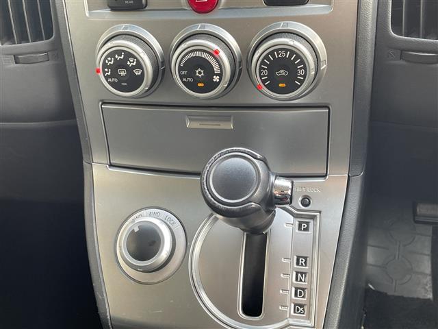 デリカD:5 G パワーパッケージ HDDナビ 片側パワースライド クルーズコントロール バックカメラ フルセグ CD DVD アルミホイール 4WD パドルシフト ETC ステアリングスイッチ スマートキー(10枚目)