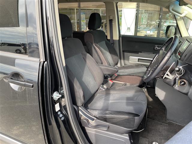 デリカD:5 G パワーパッケージ HDDナビ 片側パワースライド クルーズコントロール バックカメラ フルセグ CD DVD アルミホイール 4WD パドルシフト ETC ステアリングスイッチ スマートキー(14枚目)