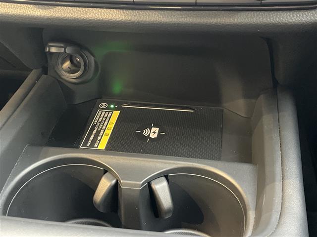 ＺＲ－Ｖ ｅ：ＨＥＶ　Ｚ　プレミアムサウンドＢＯＳＥ　純正９型ディスプレイオーディオナビ　全方位カメラ　レーダークルーズコントロール　シートヒーター　バックカメラ　電動リアゲート　パワーシート　ステアリングヒーター（9枚目）