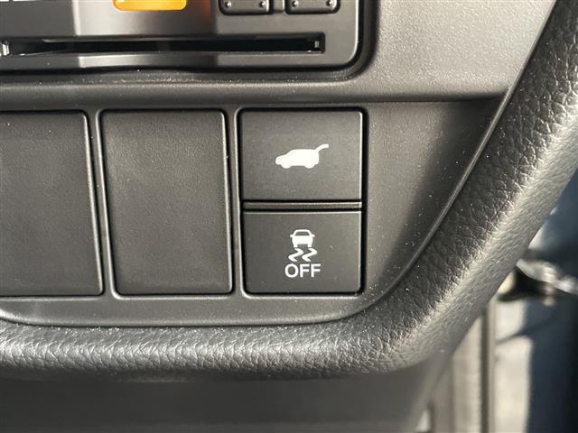 ＺＲ－Ｖ ｅ：ＨＥＶ　Ｚ　プレミアムサウンドＢＯＳＥ　純正９型ディスプレイオーディオナビ　全方位カメラ　レーダークルーズコントロール　シートヒーター　バックカメラ　電動リアゲート　パワーシート　ステアリングヒーター（12枚目）