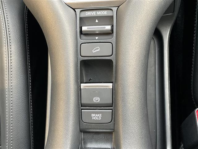 ＺＲ－Ｖ ｅ：ＨＥＶ　Ｚ　プレミアムサウンドＢＯＳＥ　純正９型ディスプレイオーディオナビ　全方位カメラ　レーダークルーズコントロール　シートヒーター　バックカメラ　電動リアゲート　パワーシート　ステアリングヒーター（30枚目）