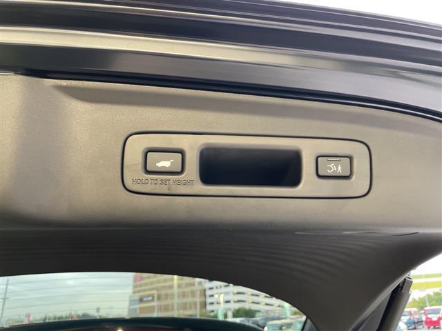 ＺＲ－Ｖ ｅ：ＨＥＶ　Ｚ　プレミアムサウンドＢＯＳＥ　純正９型ディスプレイオーディオナビ　全方位カメラ　レーダークルーズコントロール　シートヒーター　バックカメラ　電動リアゲート　パワーシート　ステアリングヒーター（32枚目）