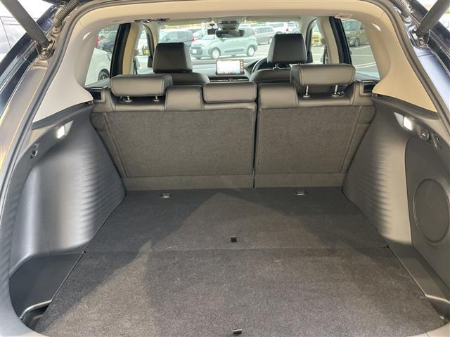 ＺＲ－Ｖ ｅ：ＨＥＶ　Ｚ　プレミアムサウンドＢＯＳＥ　純正９型ディスプレイオーディオナビ　全方位カメラ　レーダークルーズコントロール　シートヒーター　バックカメラ　電動リアゲート　パワーシート　ステアリングヒーター（33枚目）