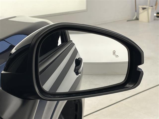 ＺＲ－Ｖ ｅ：ＨＥＶ　Ｚ　プレミアムサウンドＢＯＳＥ　純正９型ディスプレイオーディオナビ　全方位カメラ　レーダークルーズコントロール　シートヒーター　バックカメラ　電動リアゲート　パワーシート　ステアリングヒーター（34枚目）