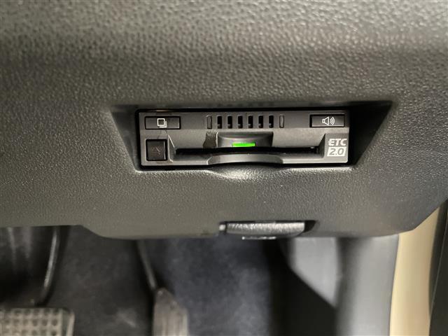 パッソ モーダ チャーム スマートアシストII 純正ナビ 全方位カメラ シートヒーター コーナーセンサー 純正アルミホイール ETC2.0 LEDヘッドライト レーンキープアシスト オートマチックハイビーム ドライブレコーダー(9枚目)