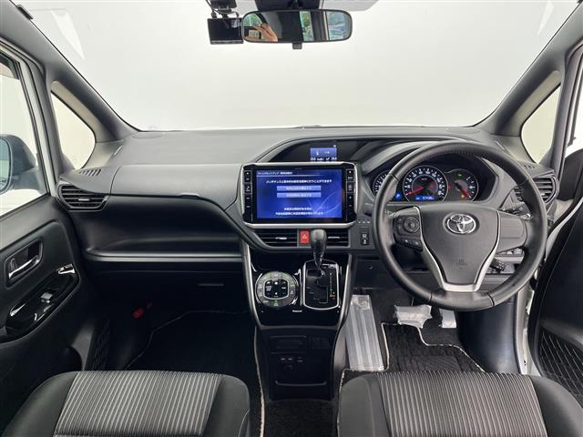 ヴォクシー ZS 煌II トヨタセーフティセンス ALPINE11型ナビ 両側パワースライドドア クルーズコントロール バックカメラ コーナーセンサー 純正アルミホイール LEDヘッドライト リアオートエアコン 衝突軽減システ(2枚目)