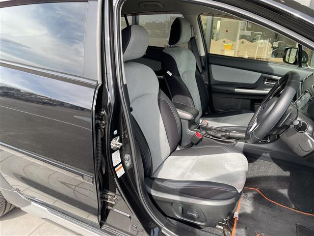 XVハイブリッド 2.0i-L アイサイト 純正ナビ アイサイト レーダークルーズコントロール バックカメラ パワーシート 純正アルミホイール ルーフレール LEDヘッドライト パドルシフト オートライト ETC 衝突軽減システム スマートキー(14枚目)