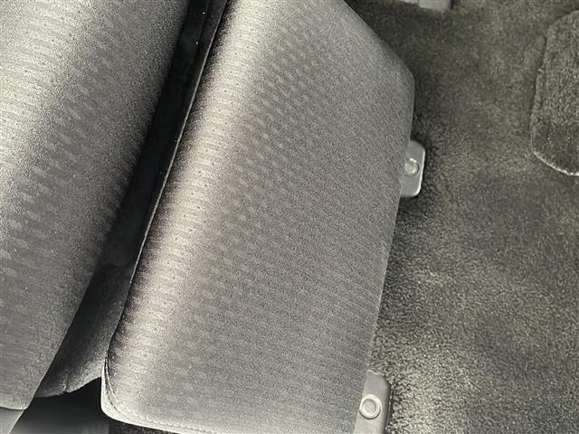 オデッセイハイブリッド e:HEVアブソルート・EX 純正10型ナビ フリップダウンモニター 全方位カメラ 両側パワースライドドア シートヒーター バックカメラ 電動リアゲート パワーシート コーナーセンサー 純正アルミホイール ETC2.0(30枚目)