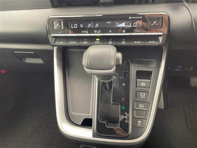 ヴォクシー S-G トヨタセーフティセンス 快適利便パッケージ 純正10.5型ディスプレイオーディオナビ フリップダウンモニター 両側パワースライドドア レーダークルーズコントロール シートヒーター ETC2.0(27枚目)