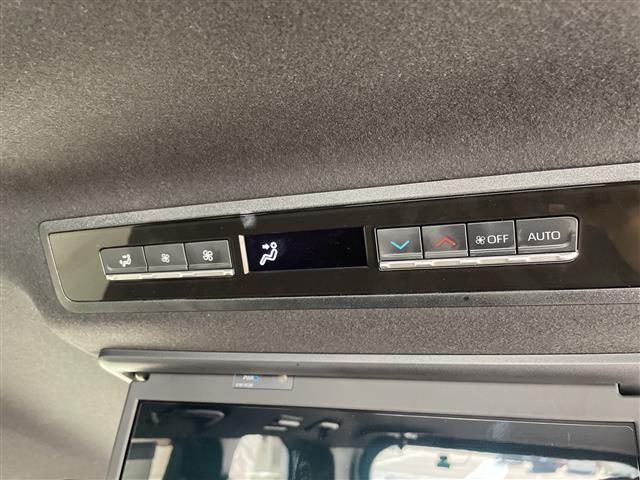 ヴォクシー S-G トヨタセーフティセンス 快適利便パッケージ 純正10.5型ディスプレイオーディオナビ フリップダウンモニター 両側パワースライドドア レーダークルーズコントロール シートヒーター ETC2.0(29枚目)