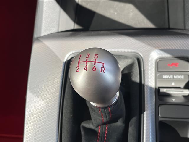 シビック タイプR 登録済未使用車 ホンダセンシング 純正10.2型ディスプレイオーディオナビ レーダークルーズコントロール バックカメラ ブレンボキャリパー ホンダサンケイマフラー ホンダLOGR BSM LED(10枚目)
