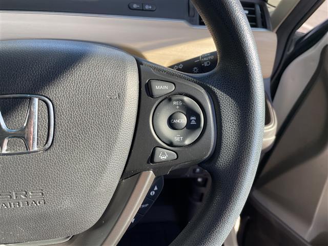 フリードハイブリッド ハイブリッド・Gホンダセンシング ホンダセンシング 純正ナビ 両側パワースライドドア クルーズコントロール バックカメラ LEDヘッドライト オートライト ドライブレコーダー ETC 衝突軽減システム フルセグ スマートキー(8枚目)