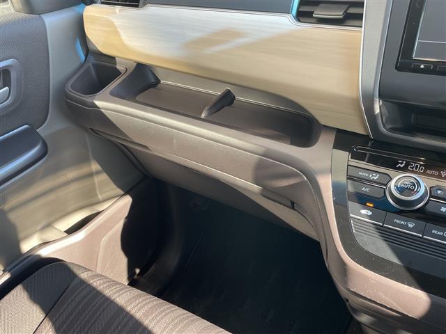 フリードハイブリッド ハイブリッド・Gホンダセンシング ホンダセンシング 純正ナビ 両側パワースライドドア クルーズコントロール バックカメラ LEDヘッドライト オートライト ドライブレコーダー ETC 衝突軽減システム フルセグ スマートキー(27枚目)