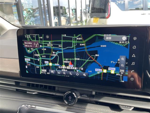 セレナ e-パワー ハイウェイスターV 登録済未使用車 プロパイロット緊急停止支援システム SOSコール 純正12.3型ディスプレイオーディオナビ 全方位カメラ 両側パワースライドドア レーダークルーズコントロール ハンズフリースライドドア(3枚目)