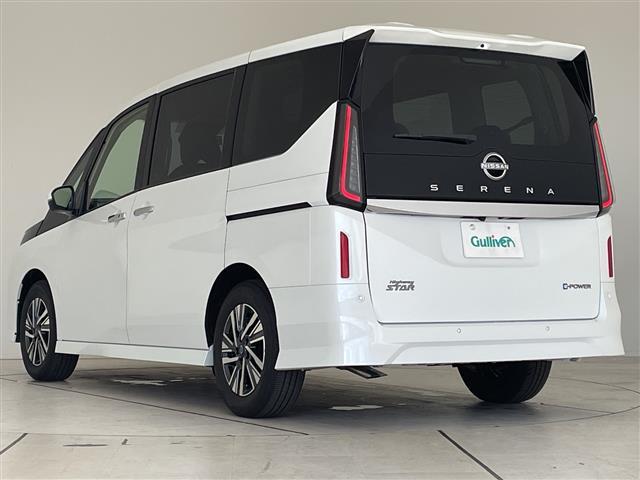 セレナ e-パワー ハイウェイスターV 登録済未使用車 プロパイロット緊急停止支援システム SOSコール 純正12.3型ディスプレイオーディオナビ 全方位カメラ 両側パワースライドドア レーダークルーズコントロール ハンズフリースライドドア(20枚目)