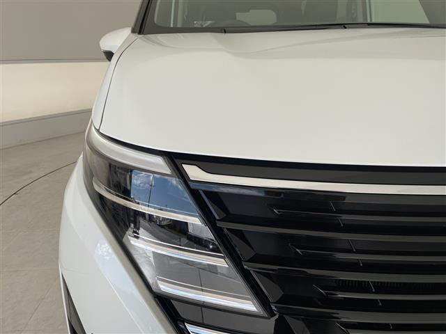 セレナ e-パワー ハイウェイスターV 登録済未使用車 プロパイロット緊急停止支援システム SOSコール 純正12.3型ディスプレイオーディオナビ 全方位カメラ 両側パワースライドドア レーダークルーズコントロール ハンズフリースライドドア(38枚目)