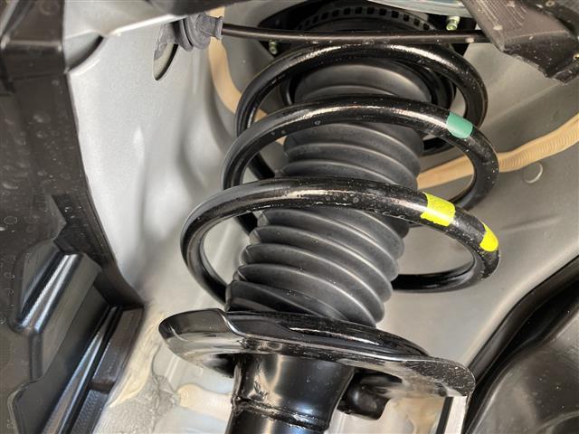 セレナ e-パワー ハイウェイスターV 登録済未使用車 プロパイロット緊急停止支援システム SOSコール 純正12.3型ディスプレイオーディオナビ 全方位カメラ 両側パワースライドドア レーダークルーズコントロール ハンズフリースライドドア(41枚目)