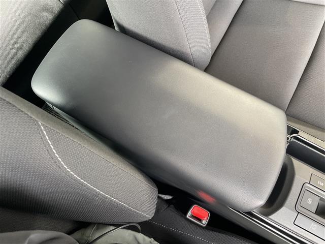 プリウス U トヨタセーフティセンス 純正12.3型ディスプレイオーディオ ナビ機能なし レーダークルーズコントロール シートヒーター バックカメラ コーナーセンサー ETC2.0 LEDヘッドライ(31枚目)