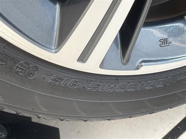 ソリオバンディット ハイブリッドＭＶ　スズキセーフティサポート　純正ナビ　全方位カメラ　両側パワースライドドア　クルーズコントロール　コーナーセンサー　純正アルミホイール　ＥＴＣ　ＬＥＤヘッドライト　パドルシフト　衝突軽減システム（17枚目）