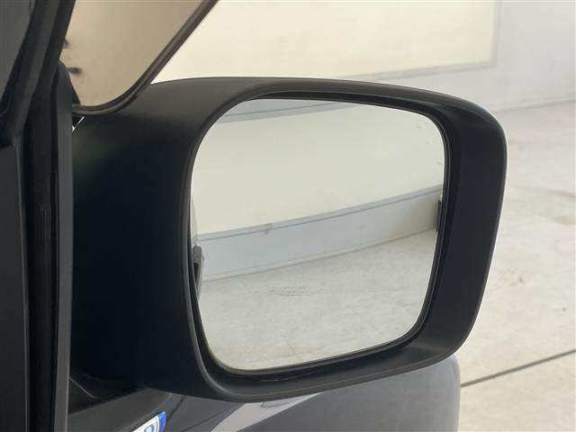 ソリオバンディット ハイブリッドＭＶ　スズキセーフティサポート　純正ナビ　全方位カメラ　両側パワースライドドア　クルーズコントロール　コーナーセンサー　純正アルミホイール　ＥＴＣ　ＬＥＤヘッドライト　パドルシフト　衝突軽減システム（32枚目）