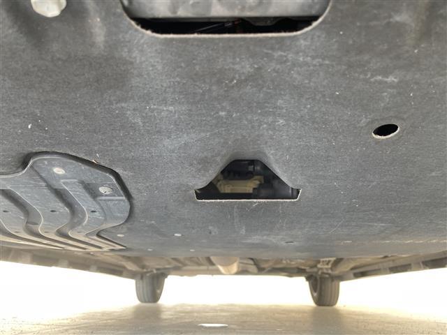 ソリオバンディット ハイブリッドＭＶ　スズキセーフティサポート　純正ナビ　全方位カメラ　両側パワースライドドア　クルーズコントロール　コーナーセンサー　純正アルミホイール　ＥＴＣ　ＬＥＤヘッドライト　パドルシフト　衝突軽減システム（40枚目）