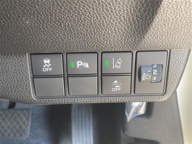 N-ONE オリジナル ホンダセンシング 純正ナビ レーダークルーズコントロール バックカメラ コーナーセンサー LEDヘッドライト レーンキープアシスト オートマチックハイビーム 衝突軽減システム スマートキー(7枚目)