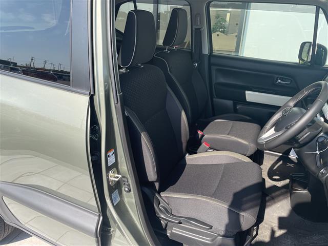 クロスビー ハイブリッドＭＺ　スズキセーフティサポート　純正８型ナビ　全方位カメラ　レーダークルーズコントロール　シートヒーター　コーナーセンサー　純正アルミホイール　ＥＴＣ　ＬＥＤヘッドライト　パドルシフト　衝突軽減システム（14枚目）