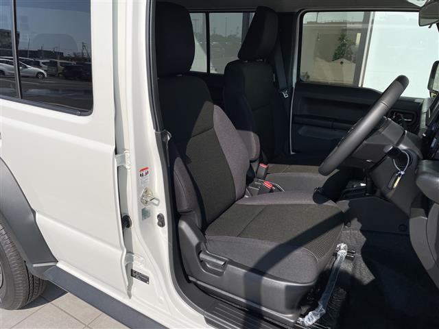 ジムニーノマド FC 登録済未使用車 スズキセーフティサポート レーダークルーズコントロール シートヒーター 純正アルミホイール 4WD LEDヘッドライト レーンキープアシスト オートマチックハイビーム 衝突軽減(14枚目)