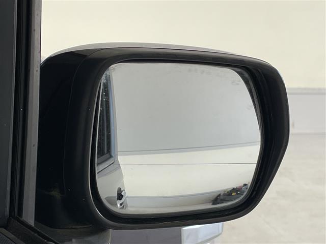 N-BOX G・ターボLパッケージ 安心パッケージ 純正8型ナビ 両側パワースライドドア バックカメラ 純正アルミホイール ETC パドルシフト 衝突軽減システム フルセグ CD DVD Bluetooth スマートキー(31枚目)